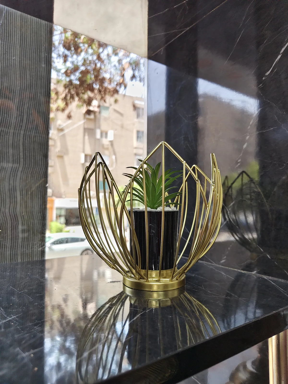 ديكور معدن زرع
